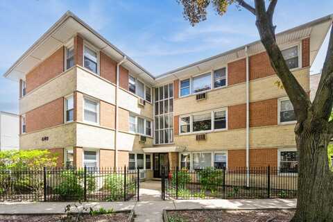 4709 N Virginia Avenue, Chicago, IL 60625