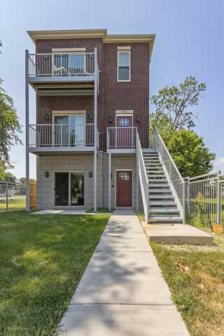 4552 S Evans Avenue, Chicago, IL 60653