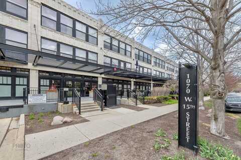 1070 W 15th Street, Chicago, IL 60608