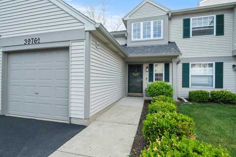 39762 N Tee Side Court, Antioch, IL 60002