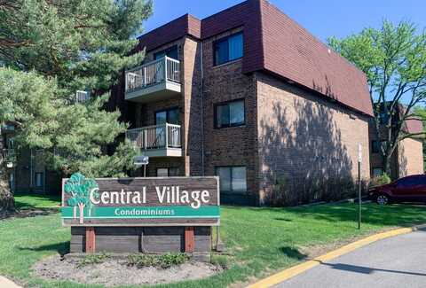 715 W Central Road, Mount Prospect, IL 60056