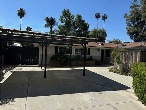 20808 Martha Street, Woodland Hills, CA 91367