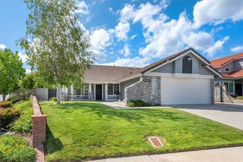 28701 Citrus Place, Saugus, CA 91390