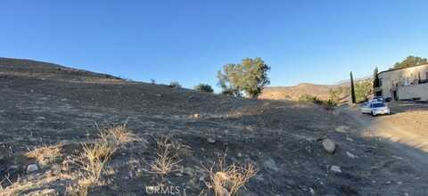 5 Nichols St., Lake Elsinore, CA 92530