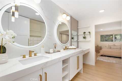 2405 Via Mariposa W, Laguna Woods, CA 92637