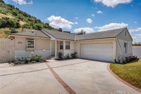 10022 Roscoe Boulevard, Sun Valley, CA 91352