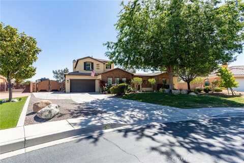 13195 Trailwood Way, Apple Valley, CA 92308