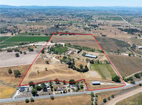 8455 Creston Road, Paso Robles, CA 93446