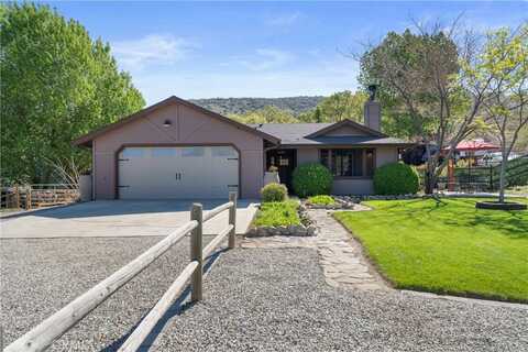 18250 Arosa Road, Tehachapi, CA 93561