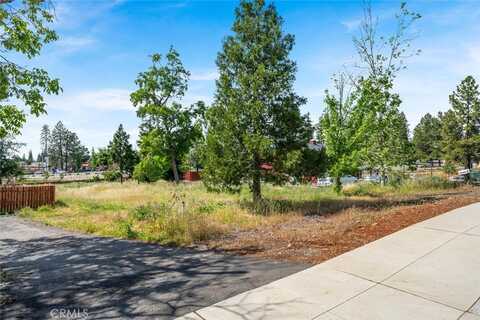 5995 Almond Street, Paradise, CA 95969