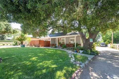 24421 Valley Street, Newhall, CA 91321