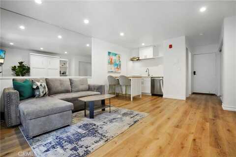 22100 Burbank Boulevard, Woodland Hills, CA 91367