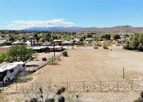 61956 Mountain View Circle, Joshua Tree, CA 92252