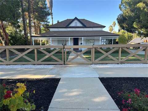 1226 W Olive Avenue, Redlands, CA 92373