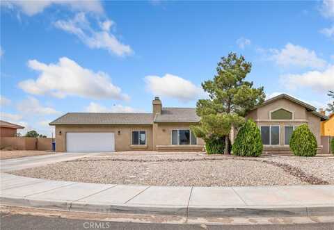 22132 Esaws Road, Apple Valley, CA 92307
