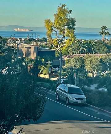 504 Avocado Avenue, Corona del Mar, CA 92625