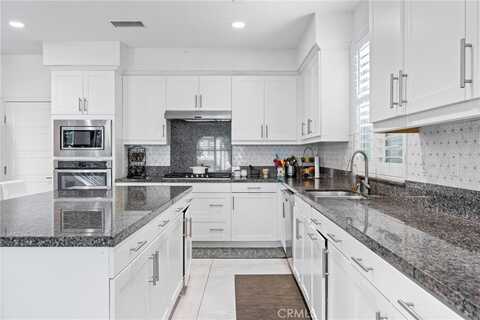 181 Carmine, Irvine, CA 92618