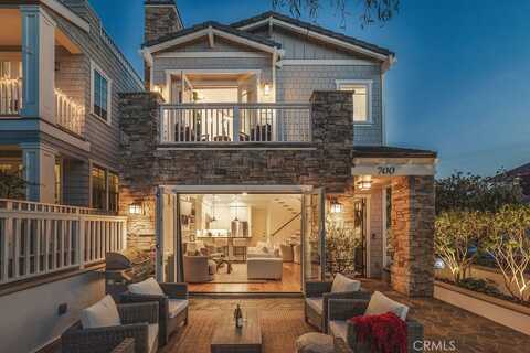 700 Acacia Avenue, Corona del Mar, CA 92625