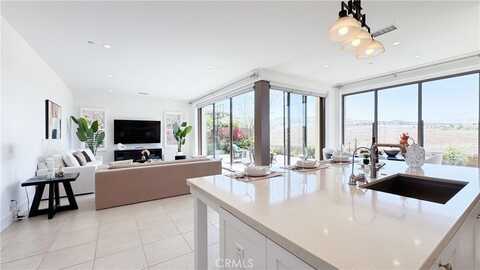 236 Oceano, Irvine, CA 92602