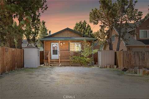 2136 3rd Lane, Big Bear City, CA 92314