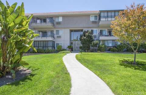 2355 Via Mariposa, Unit 2B W, Laguna Woods, CA 92637