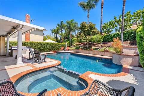 21592 Via Lobo, Lake Forest, CA 92630