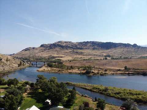 73 Seibold Lane, Cascade, MT 59421
