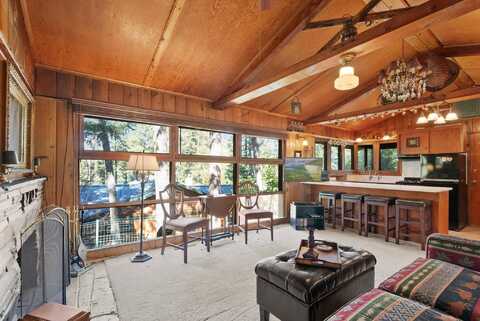 305 Glenwood Road, Whitefish, MT 59937