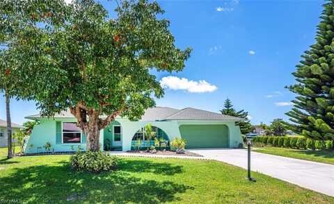 938 Charlemagne, NAPLES, FL 34112