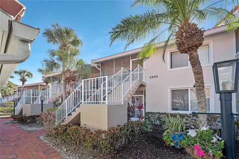 2305 Hidden Lake, NAPLES, FL 34112