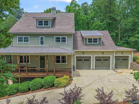 136 Grand Magnolia Drive, Jasper, AL 35504