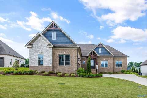 22977 Cog Hill Drive, Athens, AL 35613