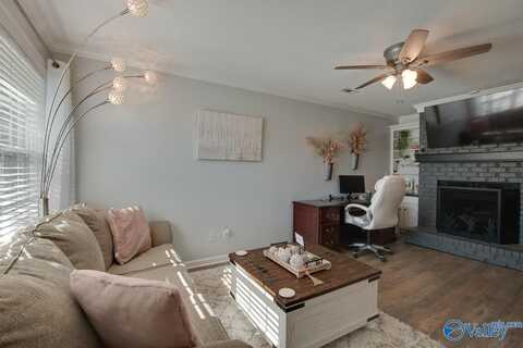 430 Autumnwood Drive, Decatur, AL 35601