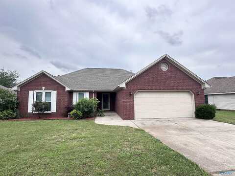 203 Lincoln Avenue, Muscle Shoals, AL 35661