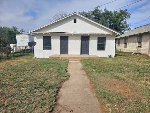 304 Bowie, Sweetwater, TX 79556