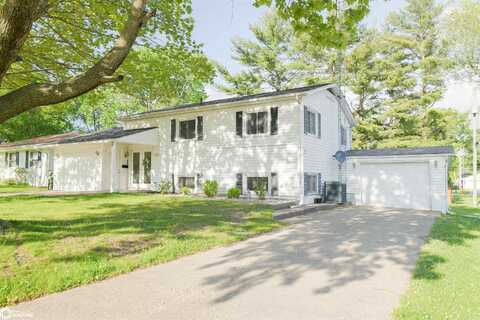 418 Neva Place, West Burlington, IA 52655