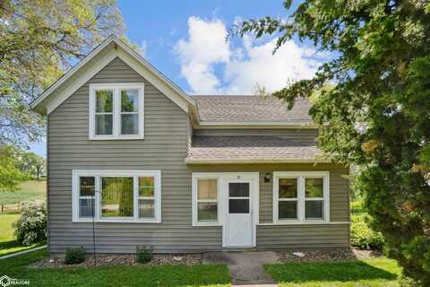 104 Roosevelt Street, Marshalltown, IA 50158