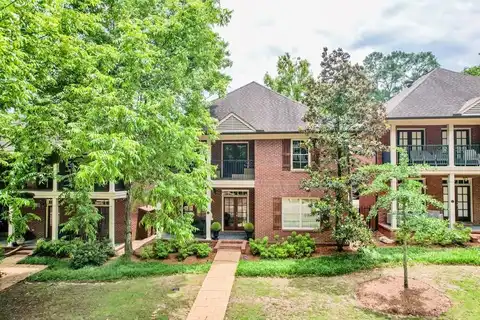 1524 Jackson Ave East #3, Oxford, MS 38655