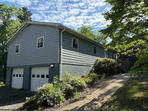 567 Burroughs Street, Morgantown, WV 26505