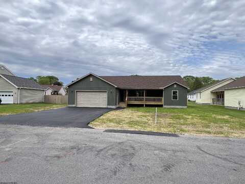 107 Valley Court, Elkins, WV 26241