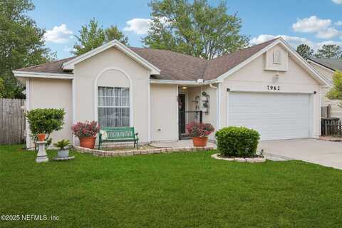 7962 DELTA POST Drive S, Jacksonville, FL 32244