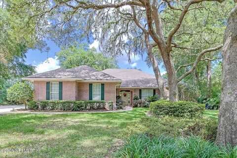 3666 CYPRESS POINT Court, Green Cove Springs, FL 32043