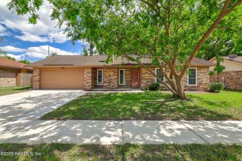 7944 GULF Road S, Jacksonville, FL 32244