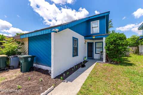 740 TREKKER Street, Jacksonville, FL 32216