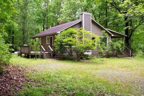 249 Chatuge Woods Drive, Hayesville, NC 28904