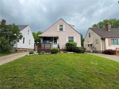 13303 Oak Park Boulevard, Garfield Heights, OH 44125