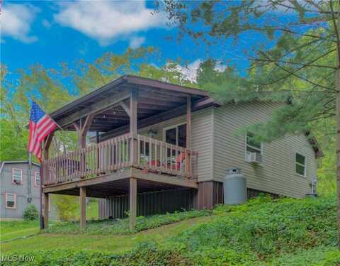 7324 Ferngreen Road, Carrollton, OH 44615