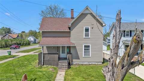 563 Mill Street, Conneaut, OH 44030