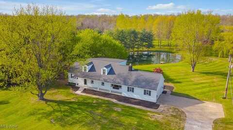 9585 Shaw Road, Spencer, OH 44275