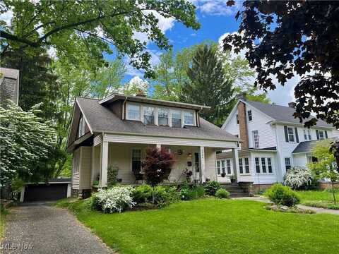 2508 Queenston Road, Cleveland Heights, OH 44118